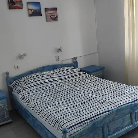 семеен ирина Hotel