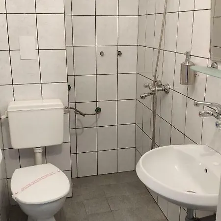 Otel семеен ирина