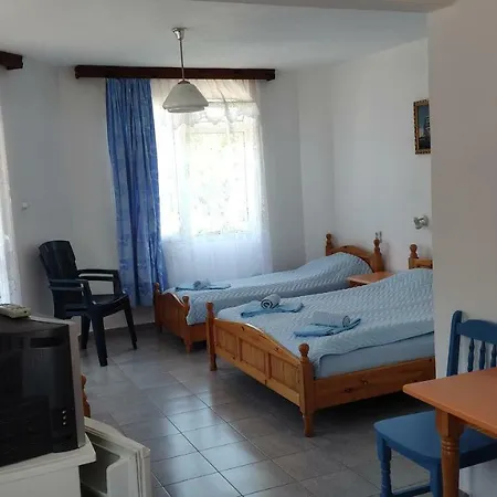 Hotel семеен ирина 2*