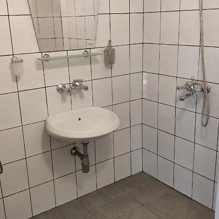 семеен ирина Otel