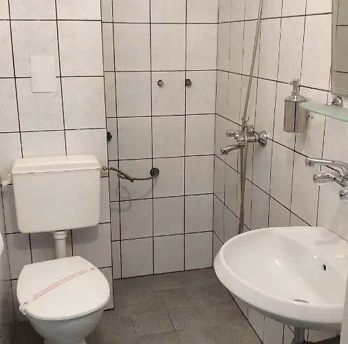 Hotel семеен ирина