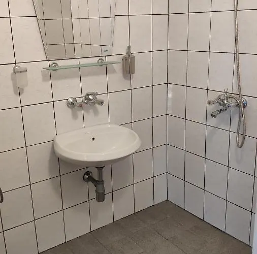 семеен ирина Hotel